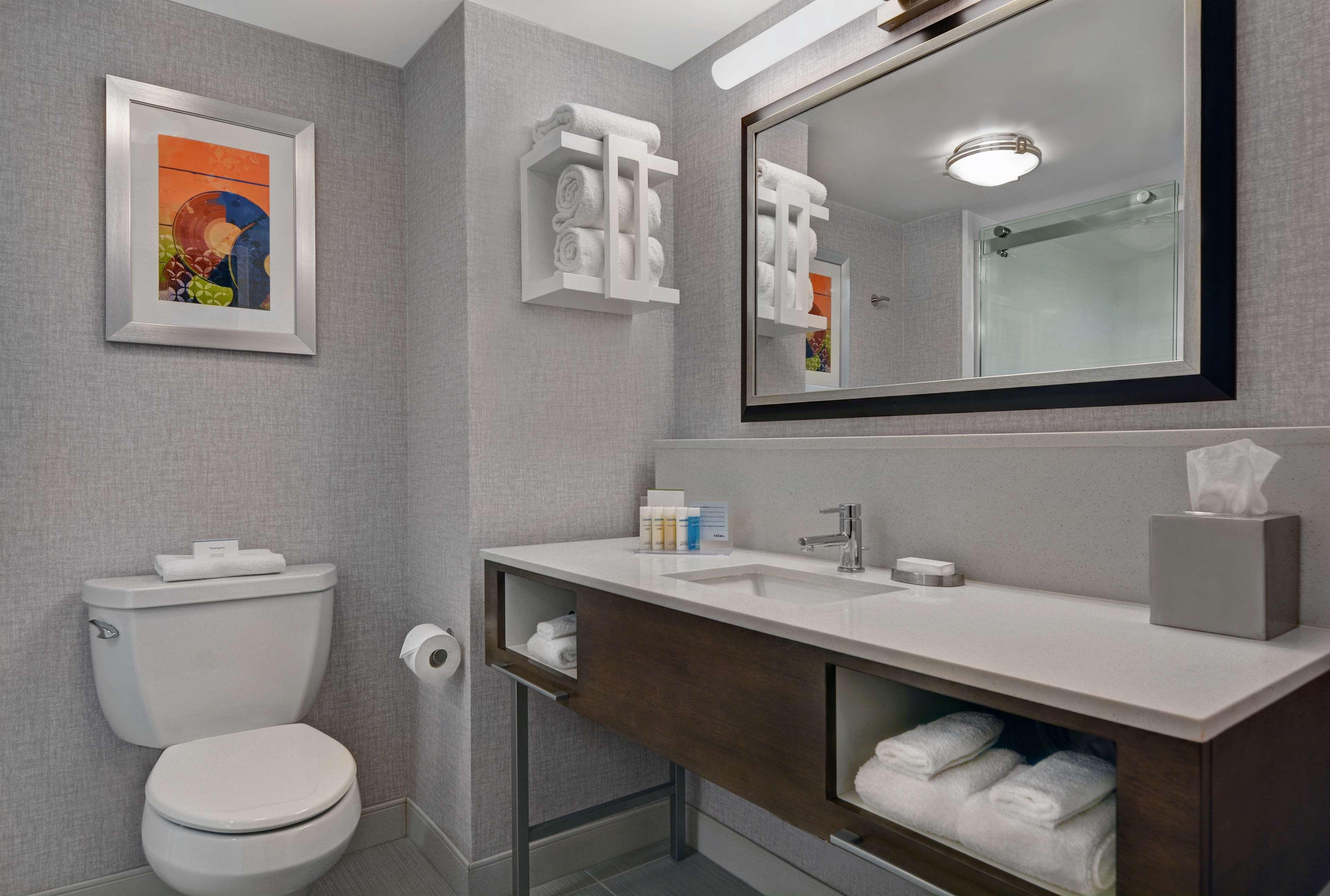 Hampton Hotel 3*